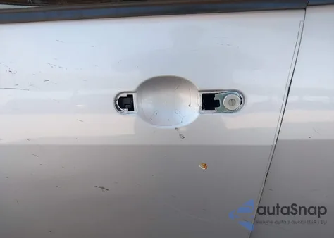 2010 Nissan Versa 1.8S from USA, damaged, VIN 3N1BC1CP0AL442556